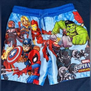 Boys swimming trunks, size 3t, great condition